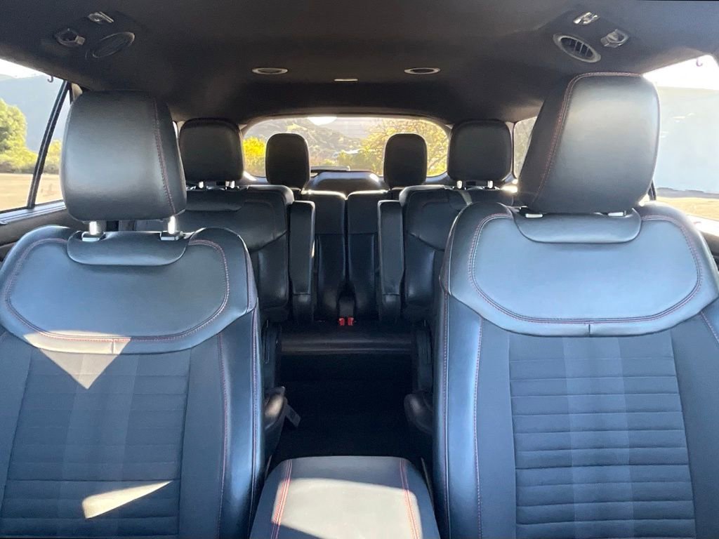 Certified 2025 Ford Explorer ST-Line w/ Premium Package image 38