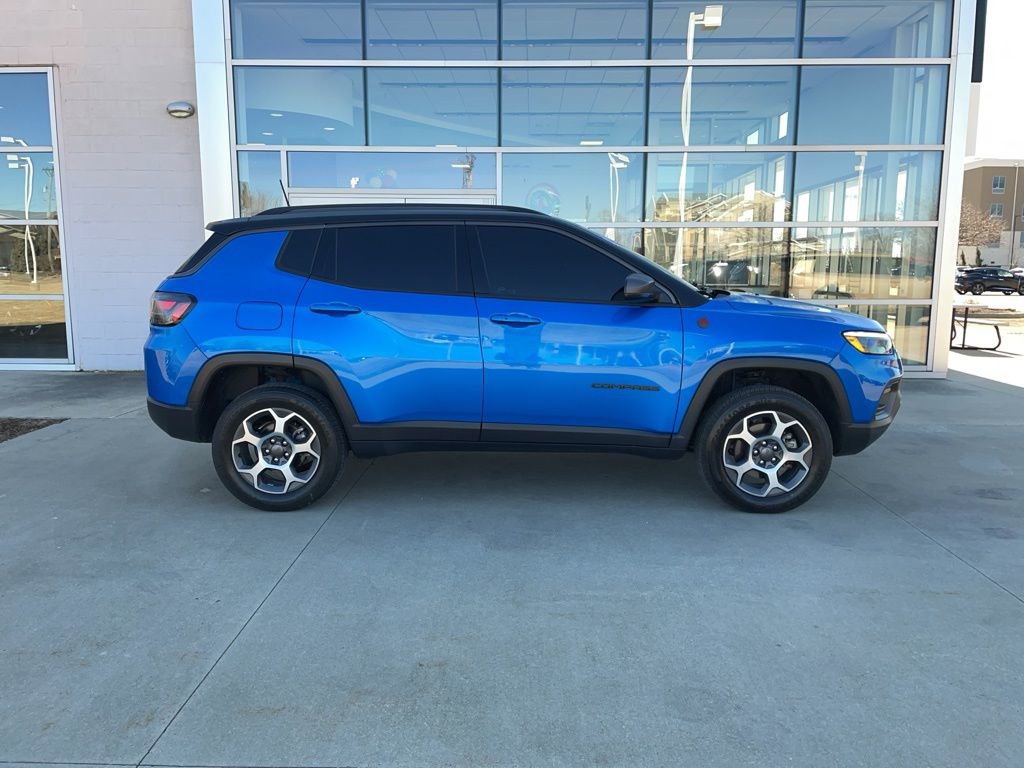 Used 2022 Jeep Compass Trailhawk w/ Trailhawk Elite Group AWD/4WD image 4
