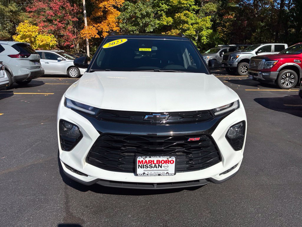 Used 2023 Chevrolet TrailBlazer RS AWD/4WD image 2