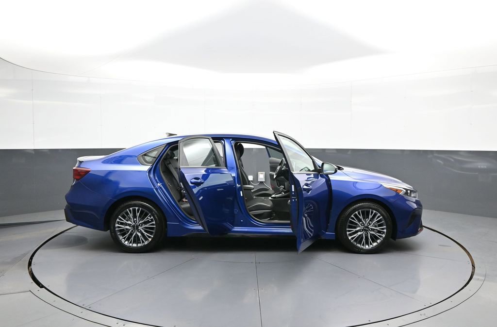Certified 2024 Kia Forte GT-Line FWD image 40