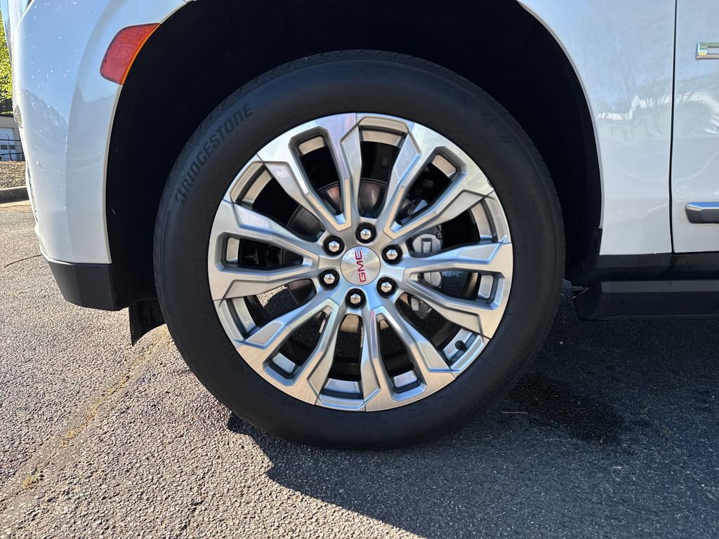 Used 2023 GMC Yukon XL Denali w/ Max Trailering Package image 17