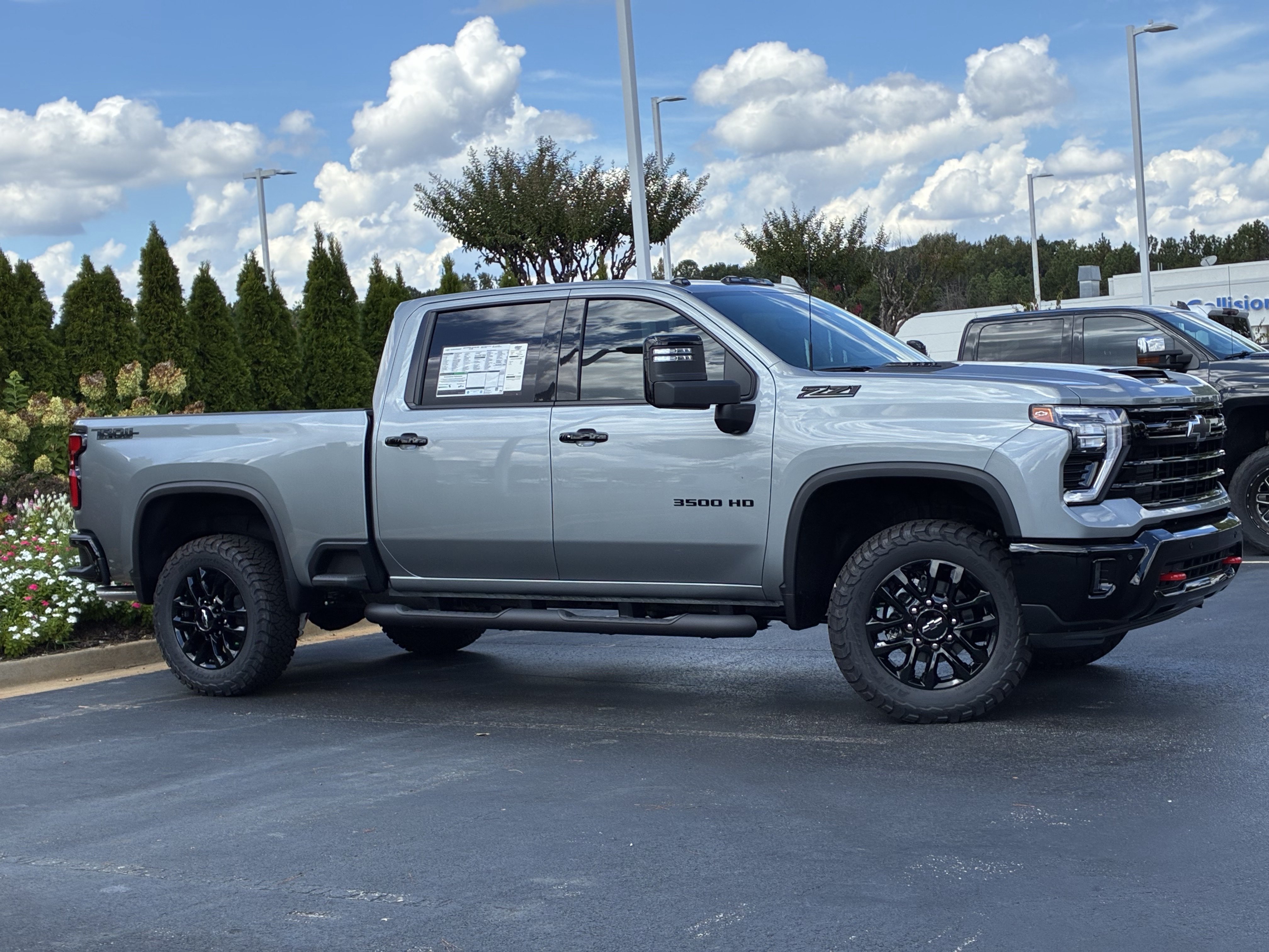 New 2026 Chevrolet Silverado 3500 LTZ w/ LTZ Plus Package AWD/4WD image 3