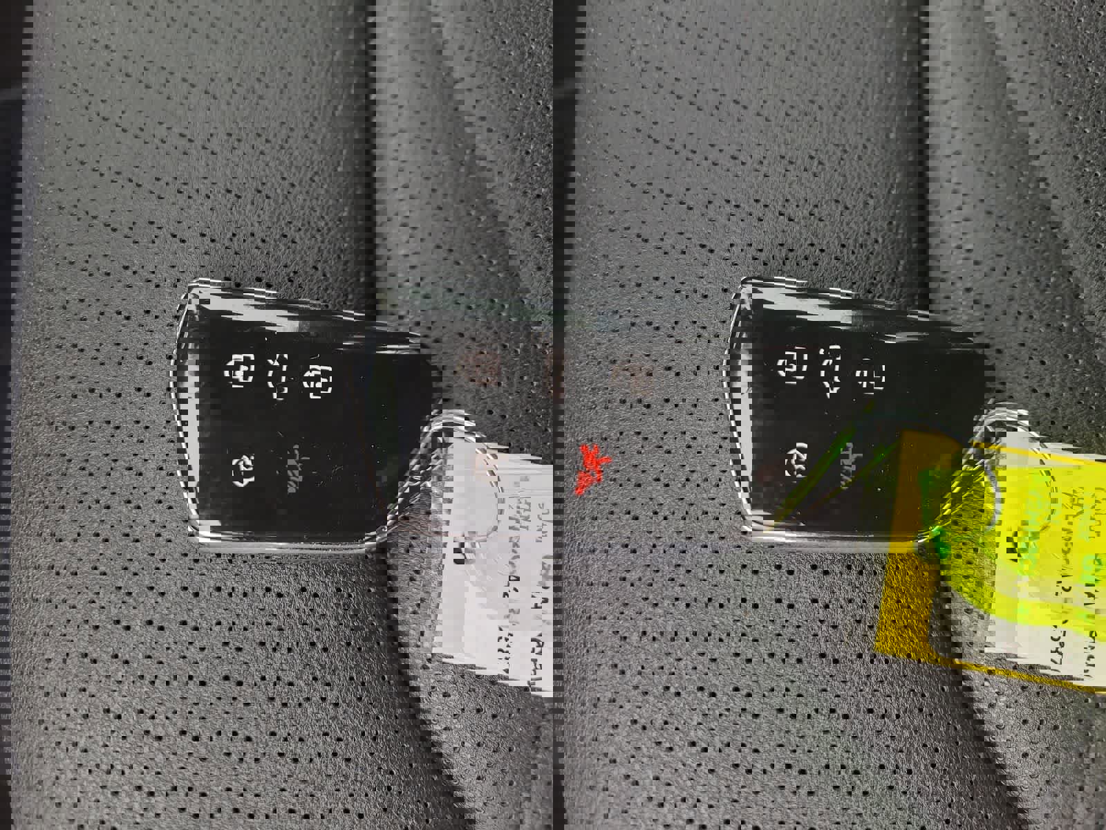 Used 2024 Volkswagen Atlas SE image 28