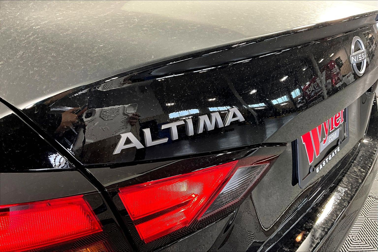New 2026 Nissan Altima 2.5 SV FWD image 13