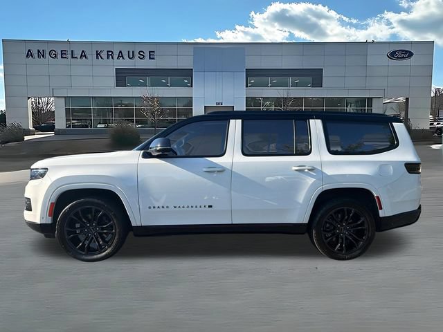 Used 2023 Jeep Grand Wagoneer Series III w/ Quick Order Packagew 28T AWD/4WD image 4