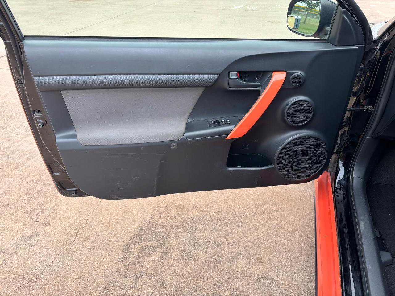 Used 2015 Scion tC FWD image 11