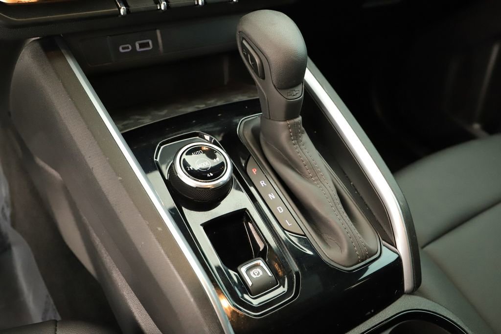 Used 2024 Chevrolet Colorado Trail Boss w/ Advanced Trailering Package image 26