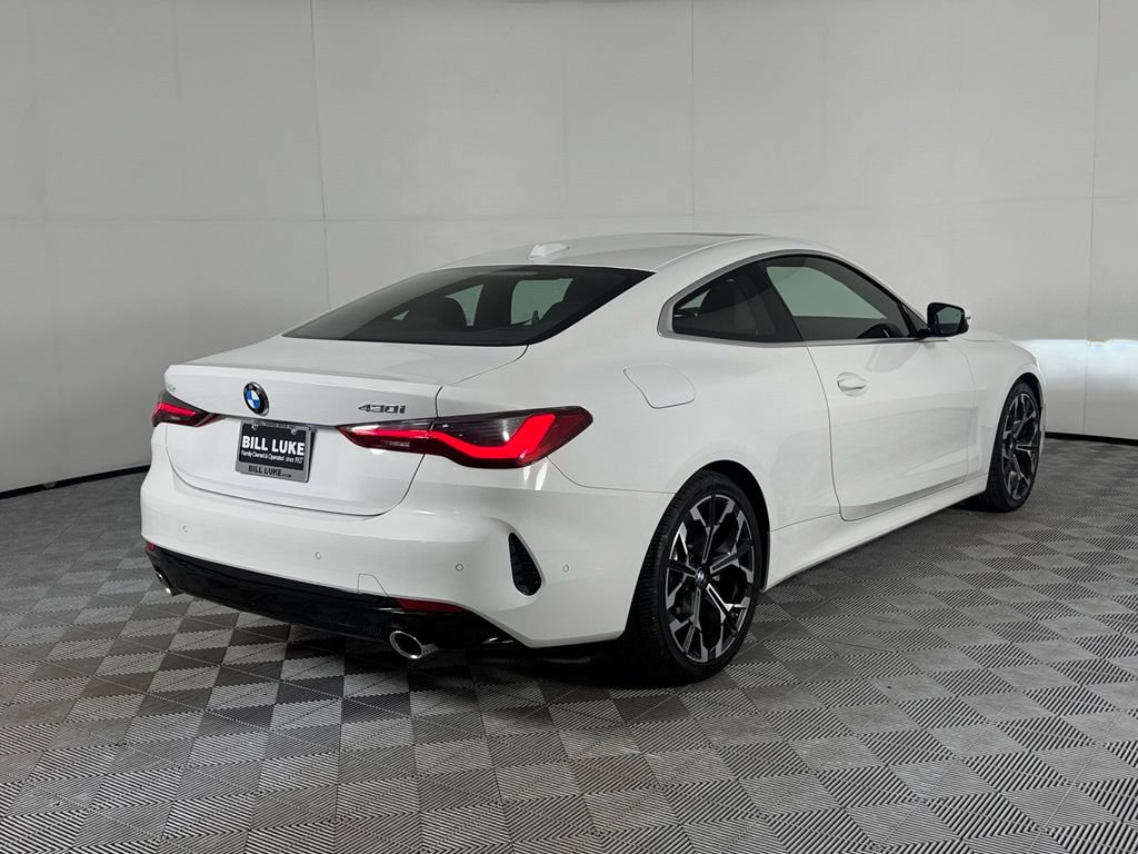 Used 2025 BMW 430i Coupe w/ Convenience Package RWD image 7