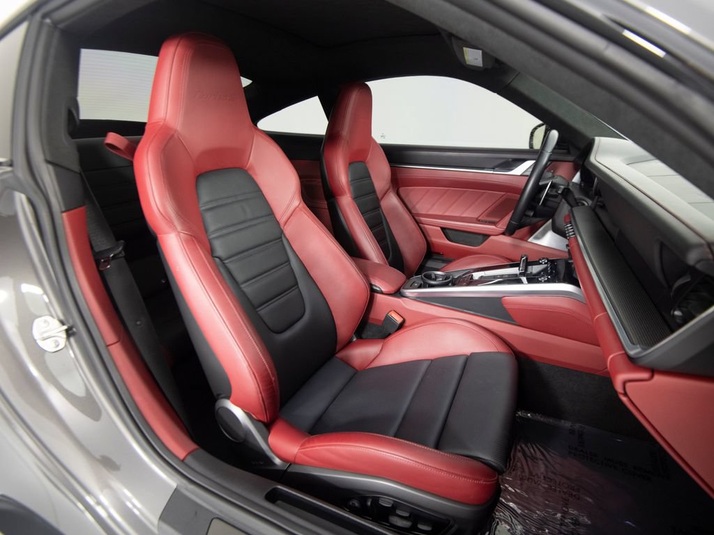 Certified 2022 Porsche 911 Turbo S AWD/4WD image 35