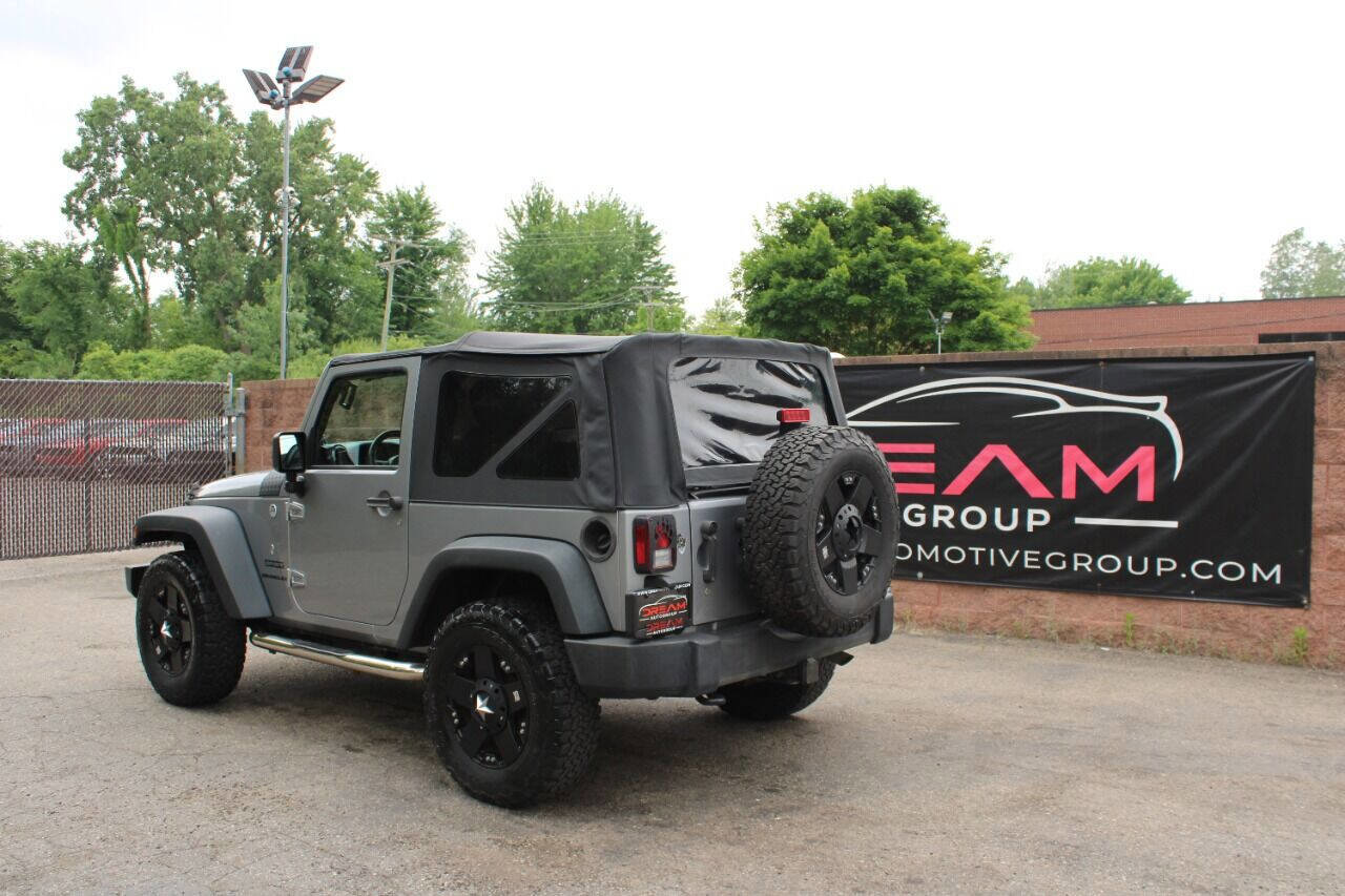 Used 2014 Jeep Wrangler Sport image 3