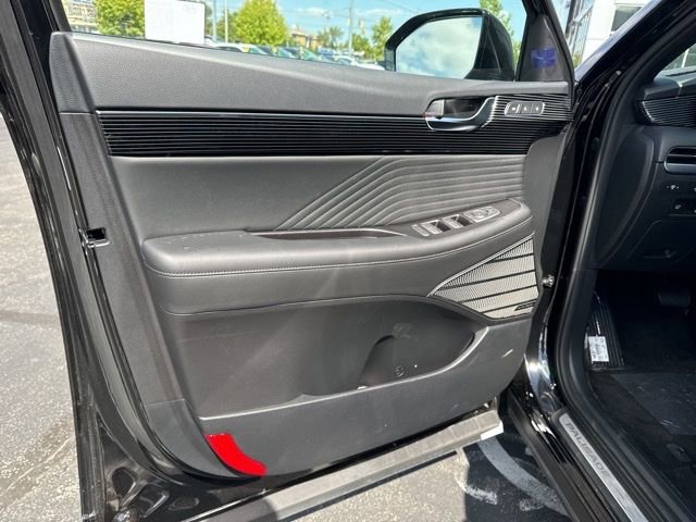 Used 2025 Hyundai Palisade Calligraphy image 29