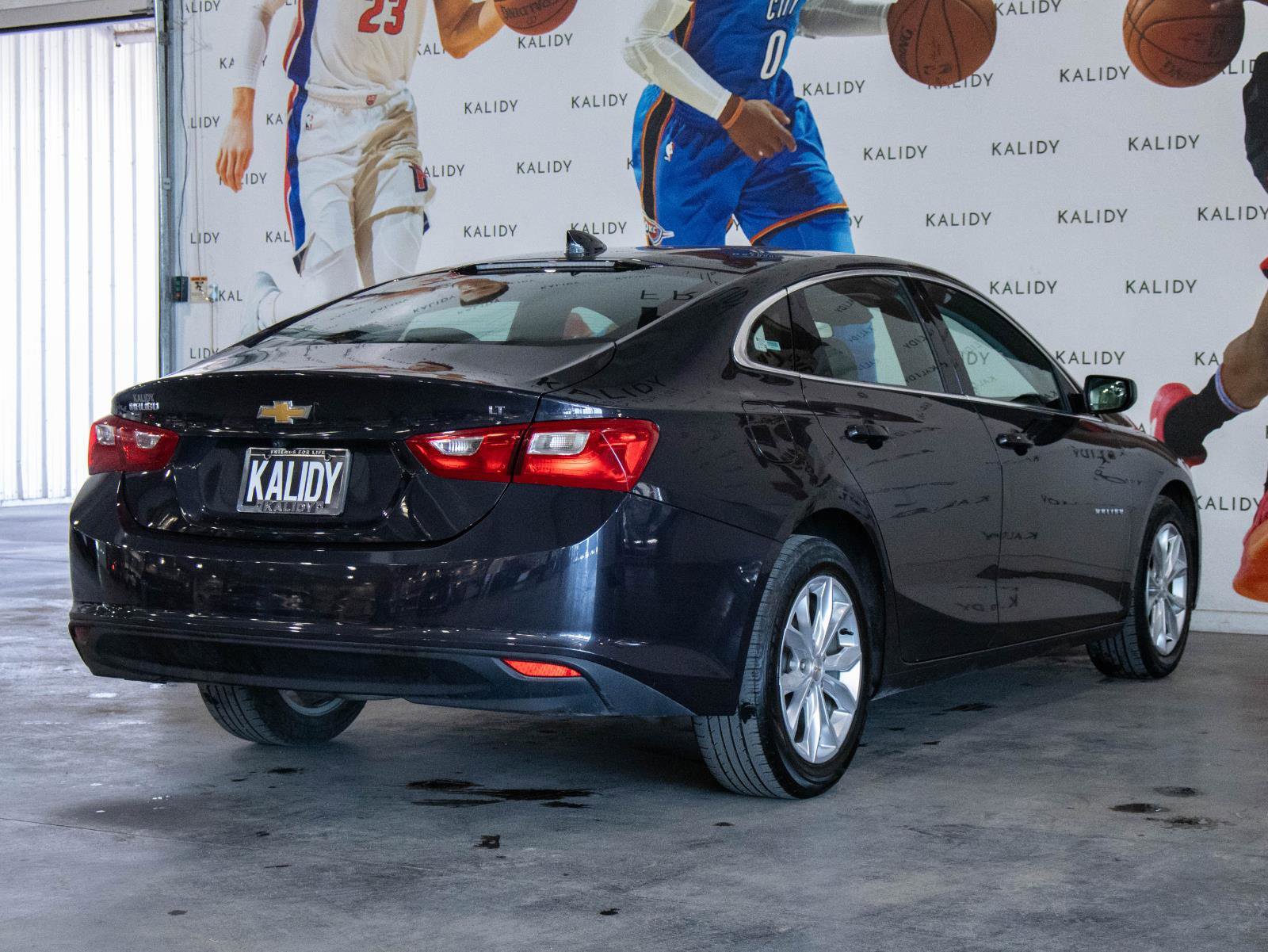 Used 2023 Chevrolet Malibu LT image 24