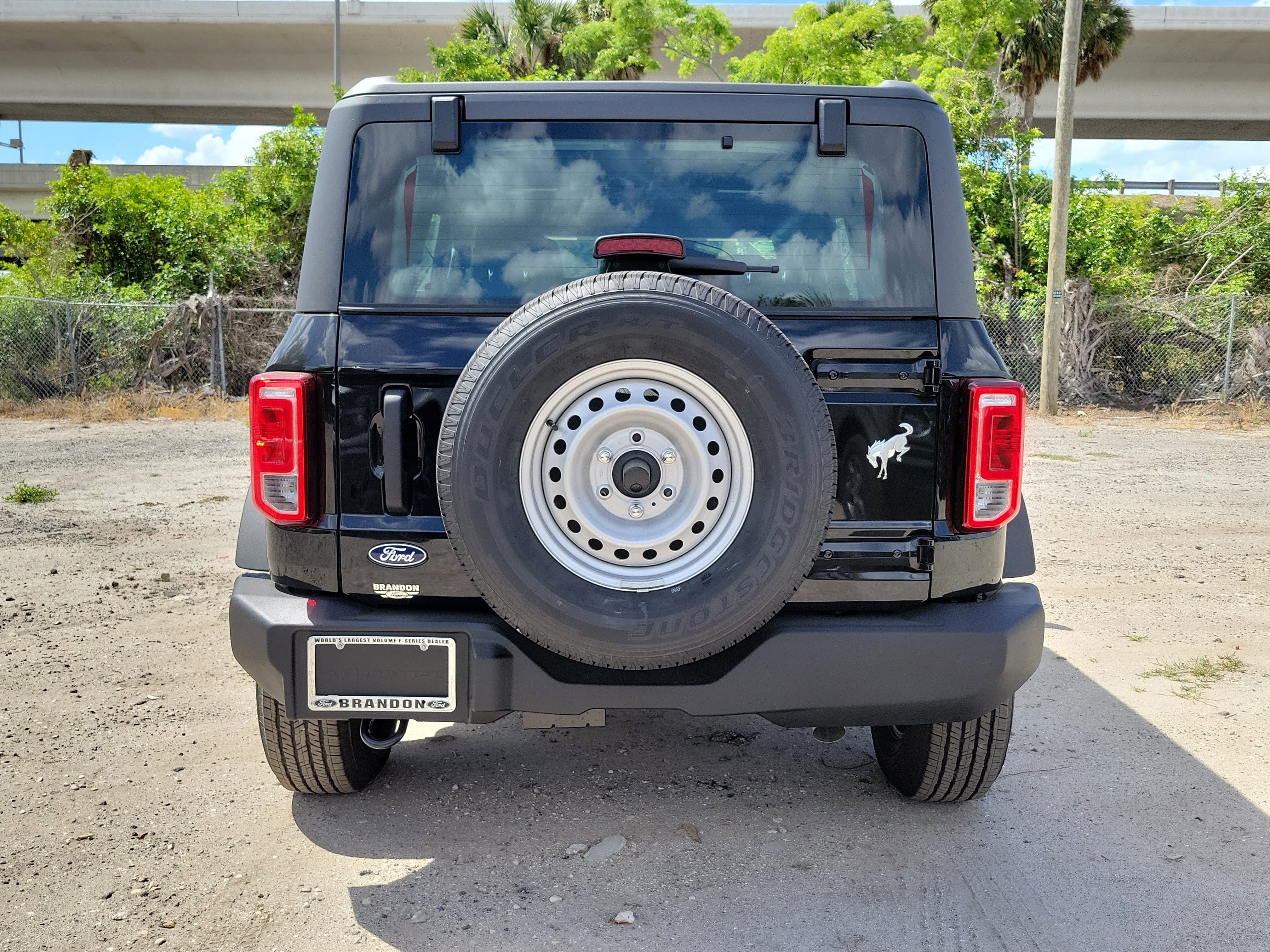 New 2026 Ford Bronco 4-Door AWD/4WD image 9