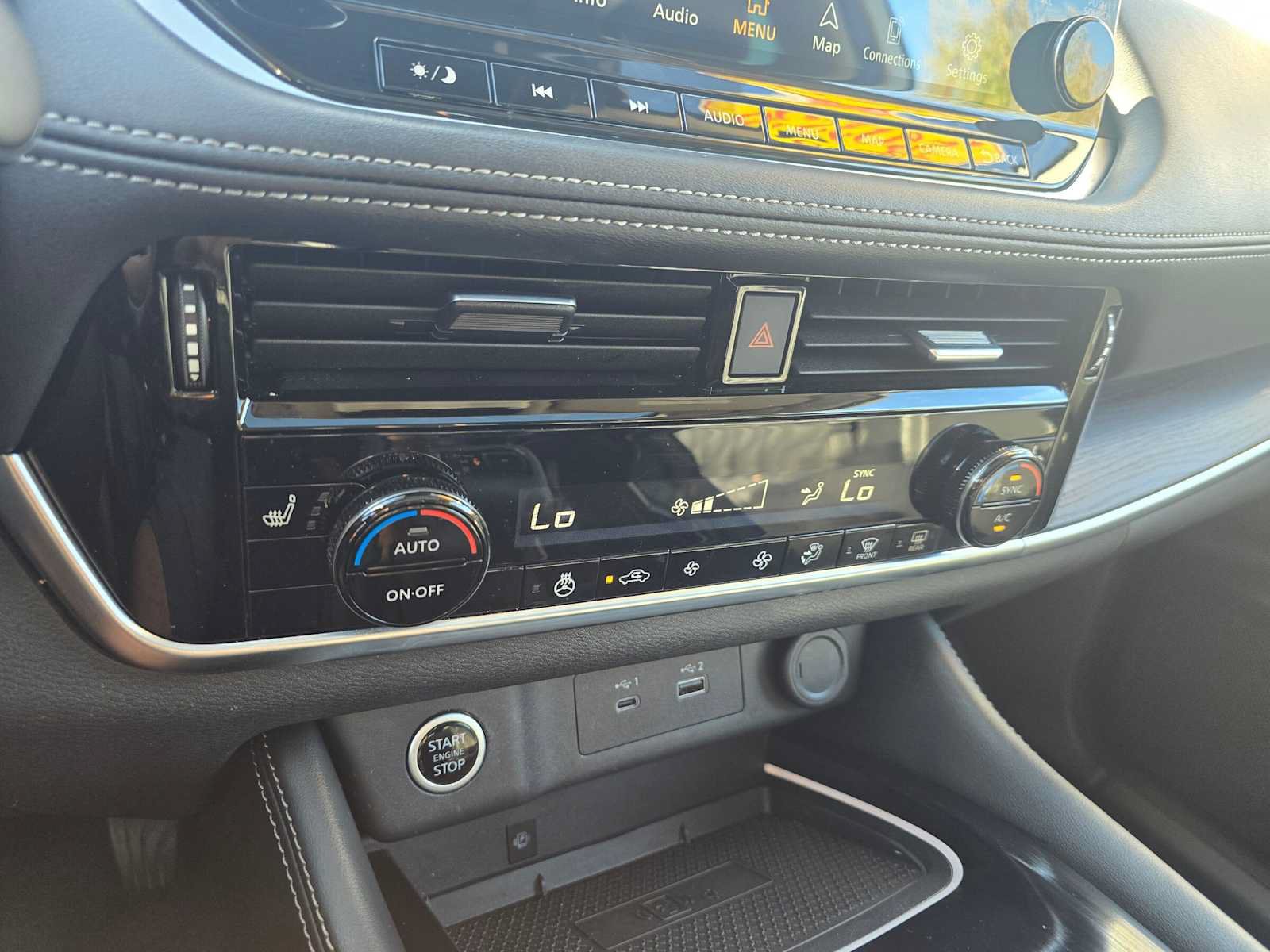 Used 2023 Nissan Rogue Platinum FWD image 31