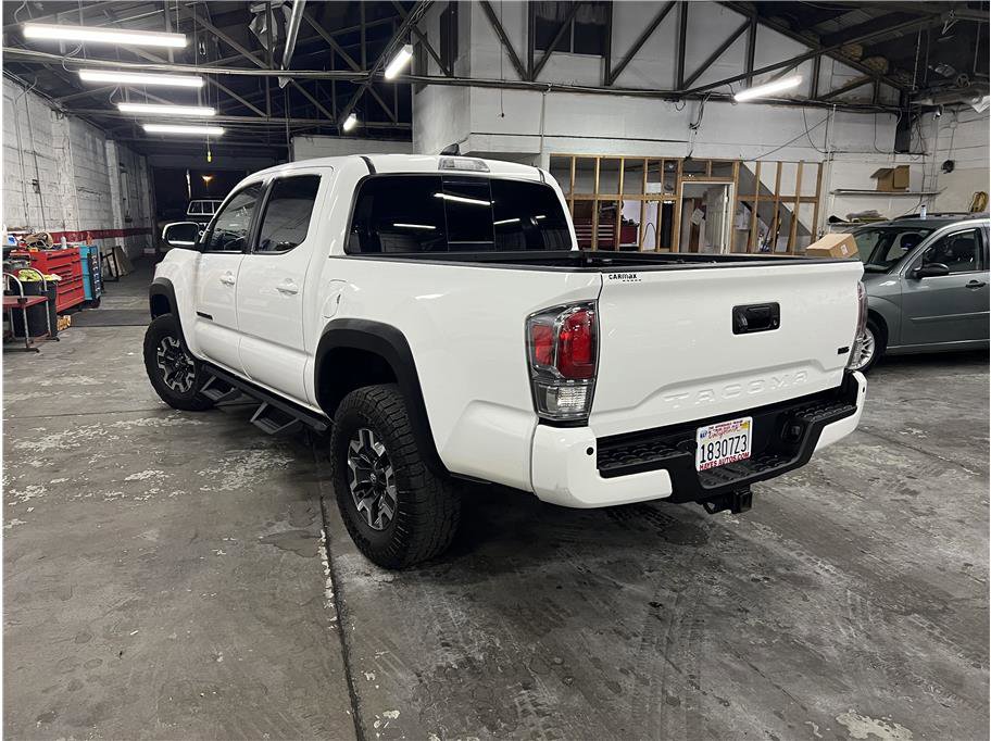 Used 2022 Toyota Tacoma TRD Off-Road image 5