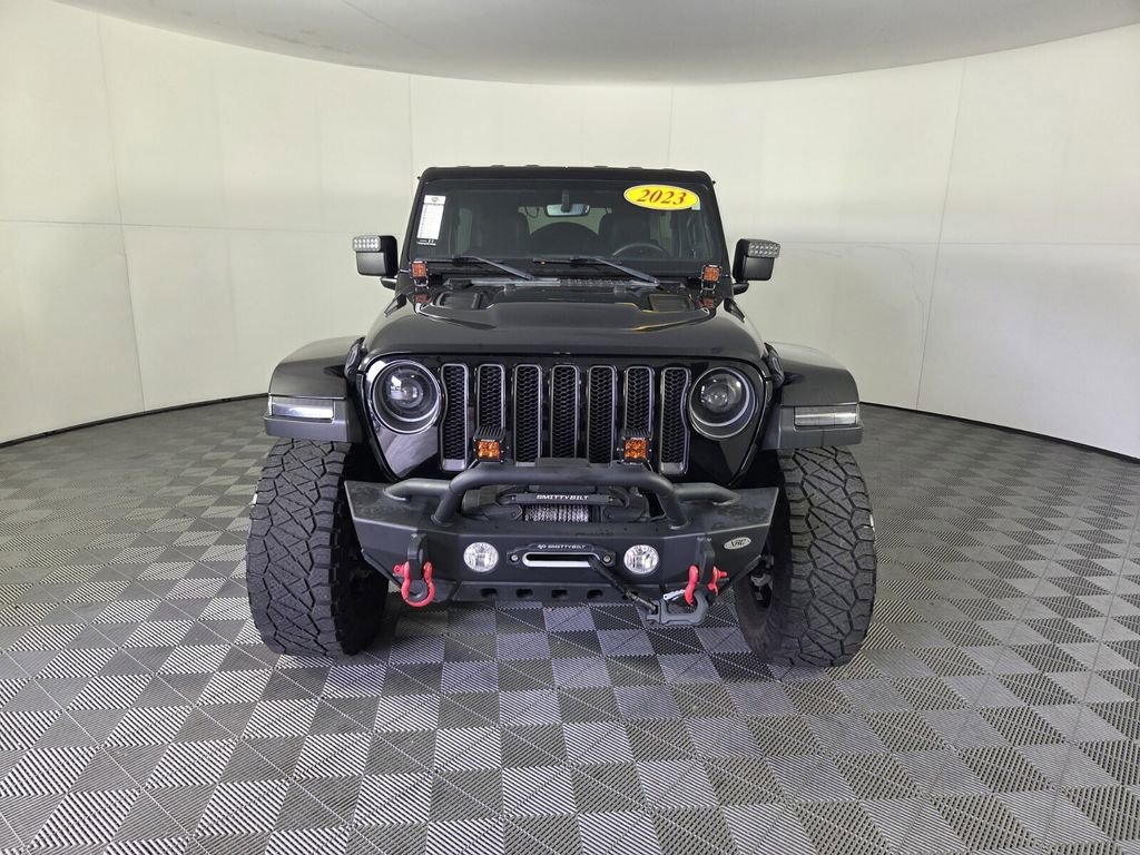 Used 2023 Jeep Wrangler Unlimited Rubicon AWD/4WD image 3