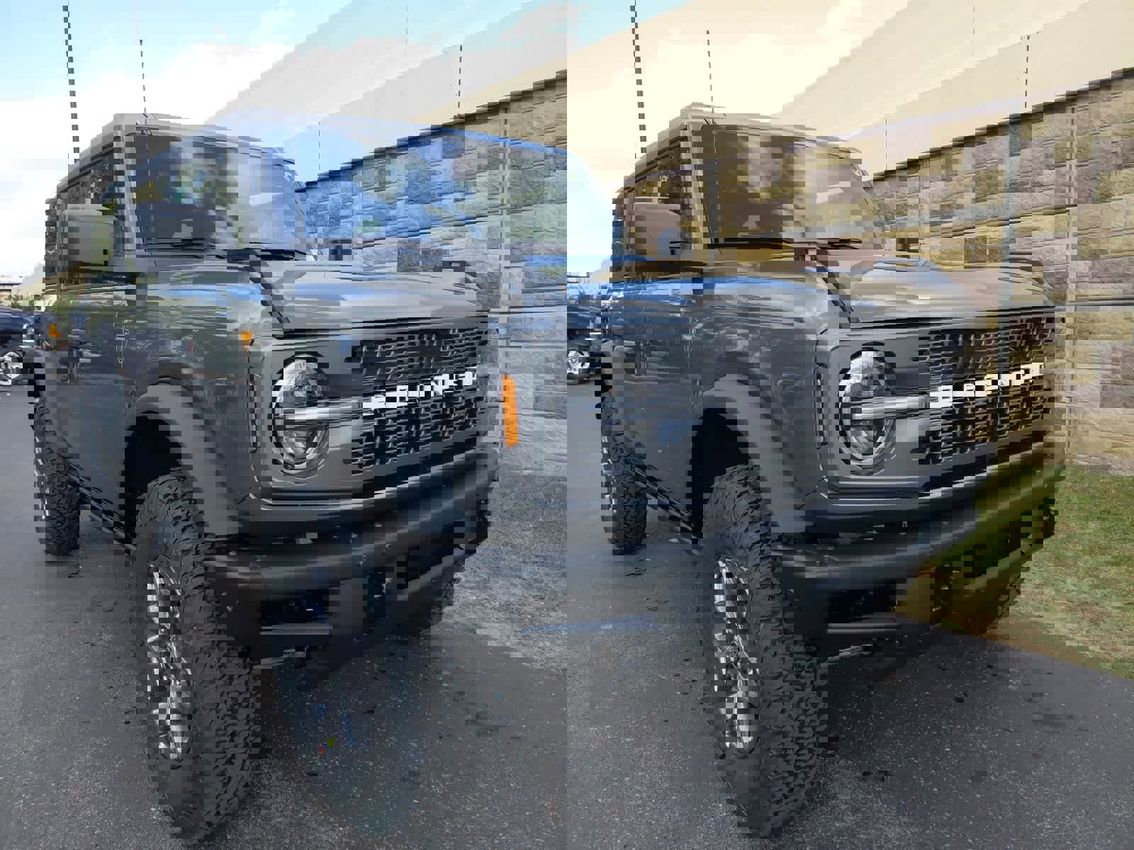 New 2025 Ford Bronco Badlands image 47