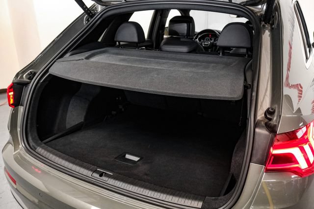Used 2022 Audi Q3 2.0T Premium AWD/4WD image 45