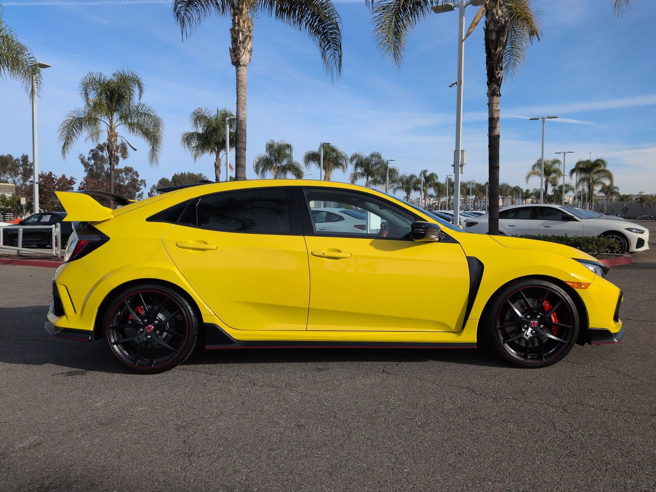 Used 2021 Honda Civic Type R Limited image 11