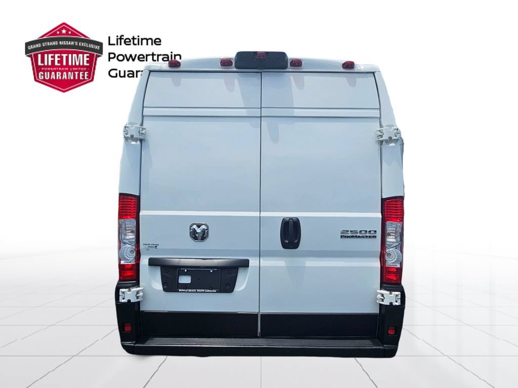 Used 2025 RAM ProMaster 2500 w/ Convenience Group FWD image 9