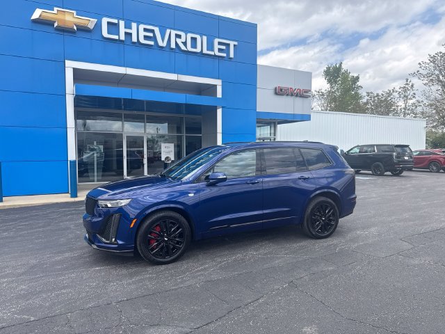 Used 2024 Cadillac XT6 Sport w/ LPO, Onyx Lite Package AWD/4WD image 2