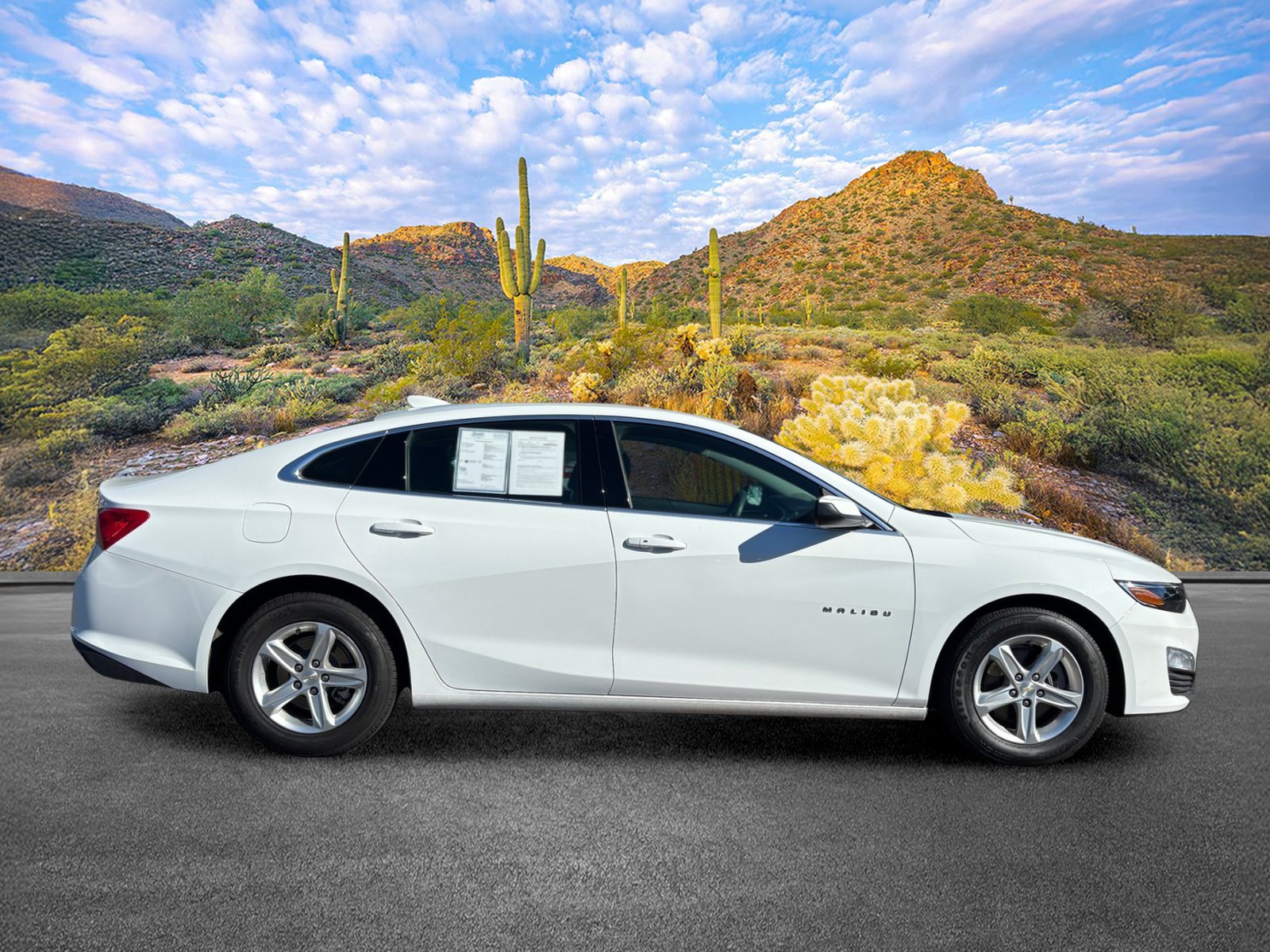 Used 2024 Chevrolet Malibu LT FWD image 3