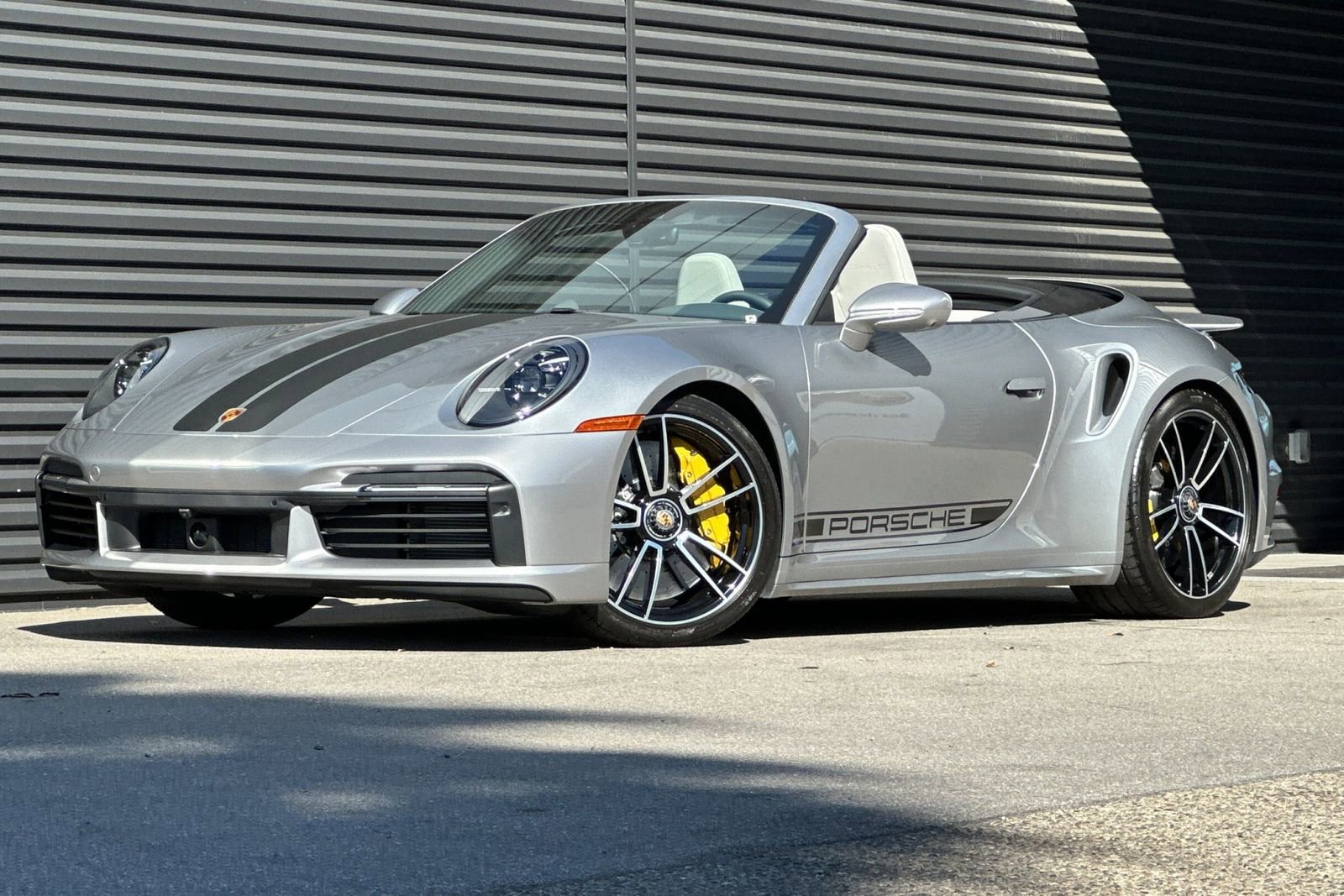 Used 2022 Porsche 911 Turbo S image 1