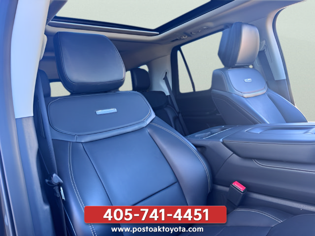 Used 2026 Ford Expedition Platinum w/ Driver's Package AWD/4WD image 23