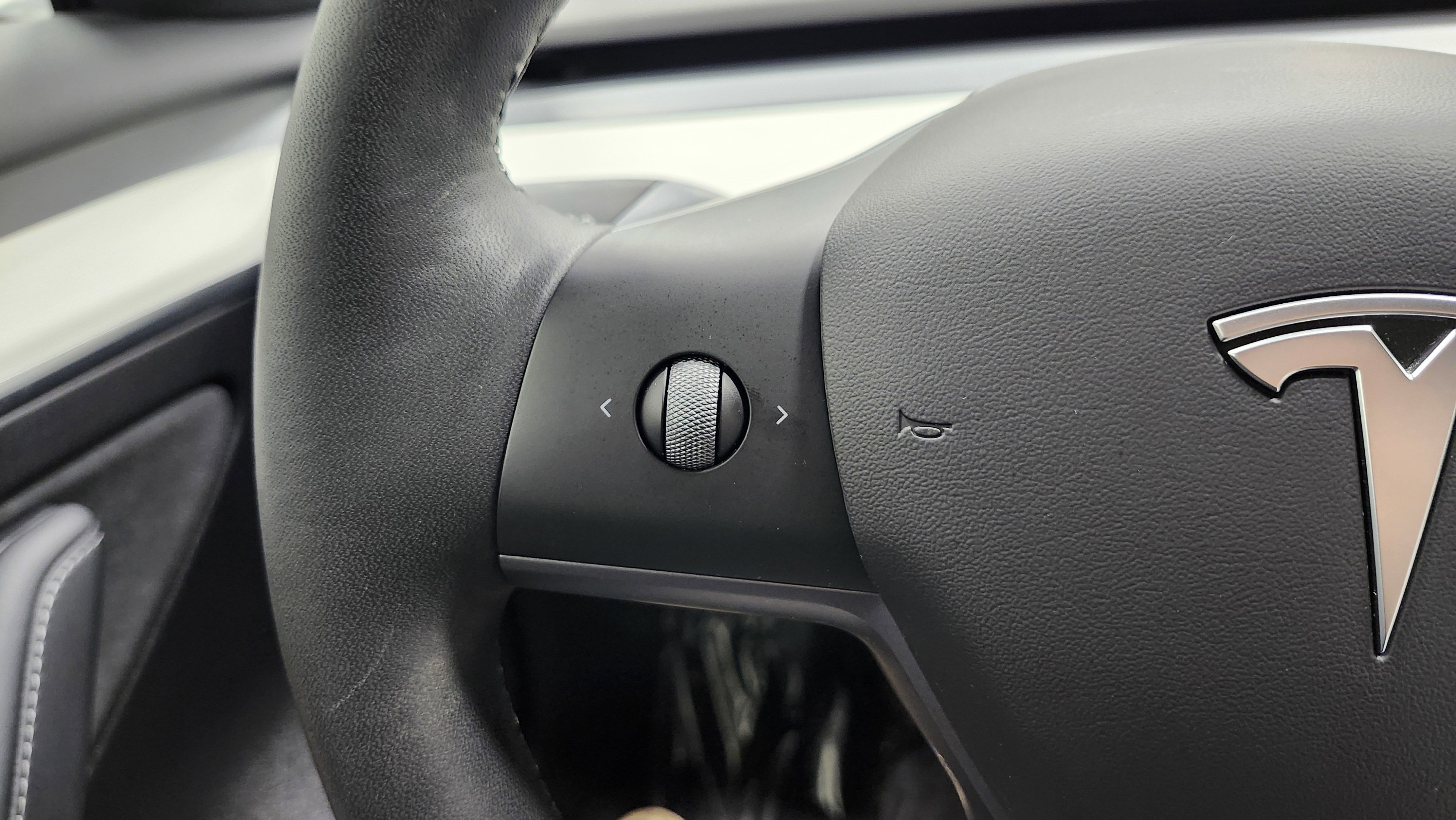 Used 2021 Tesla Model 3 Performance image 35