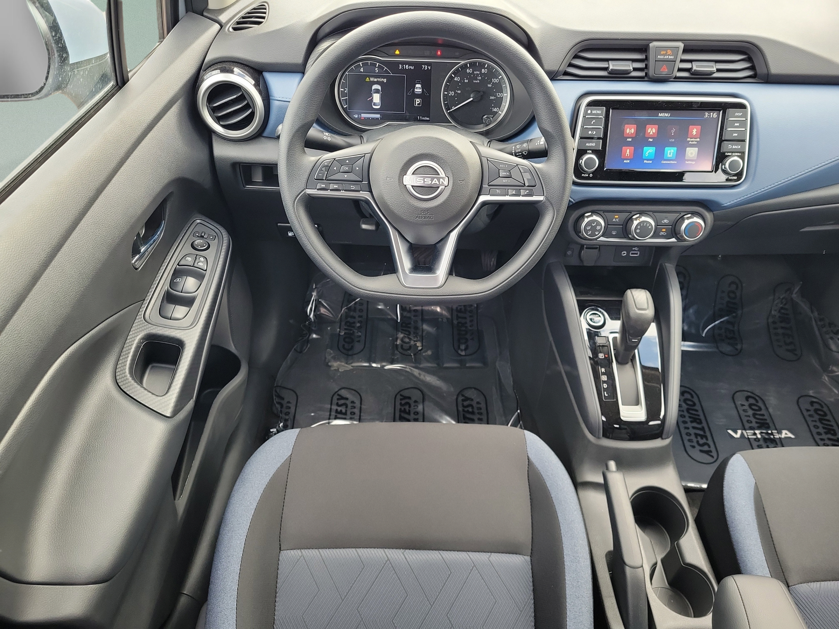 New 2025 Nissan Versa SV w/ Trunk Package FWD image 11