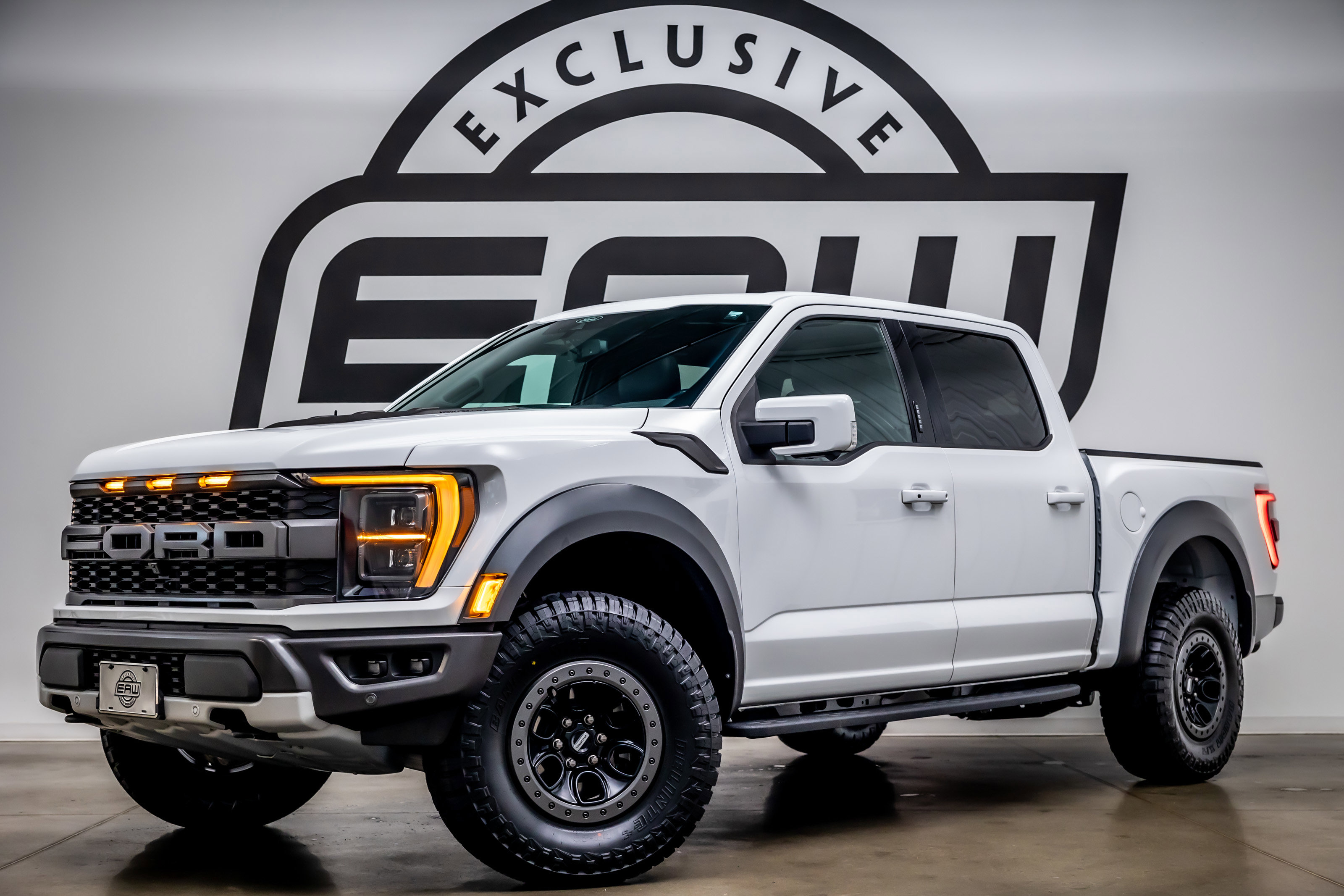 Used 2022 Ford F150 Raptor w/ Equipment Group 801A High AWD/4WD image 1