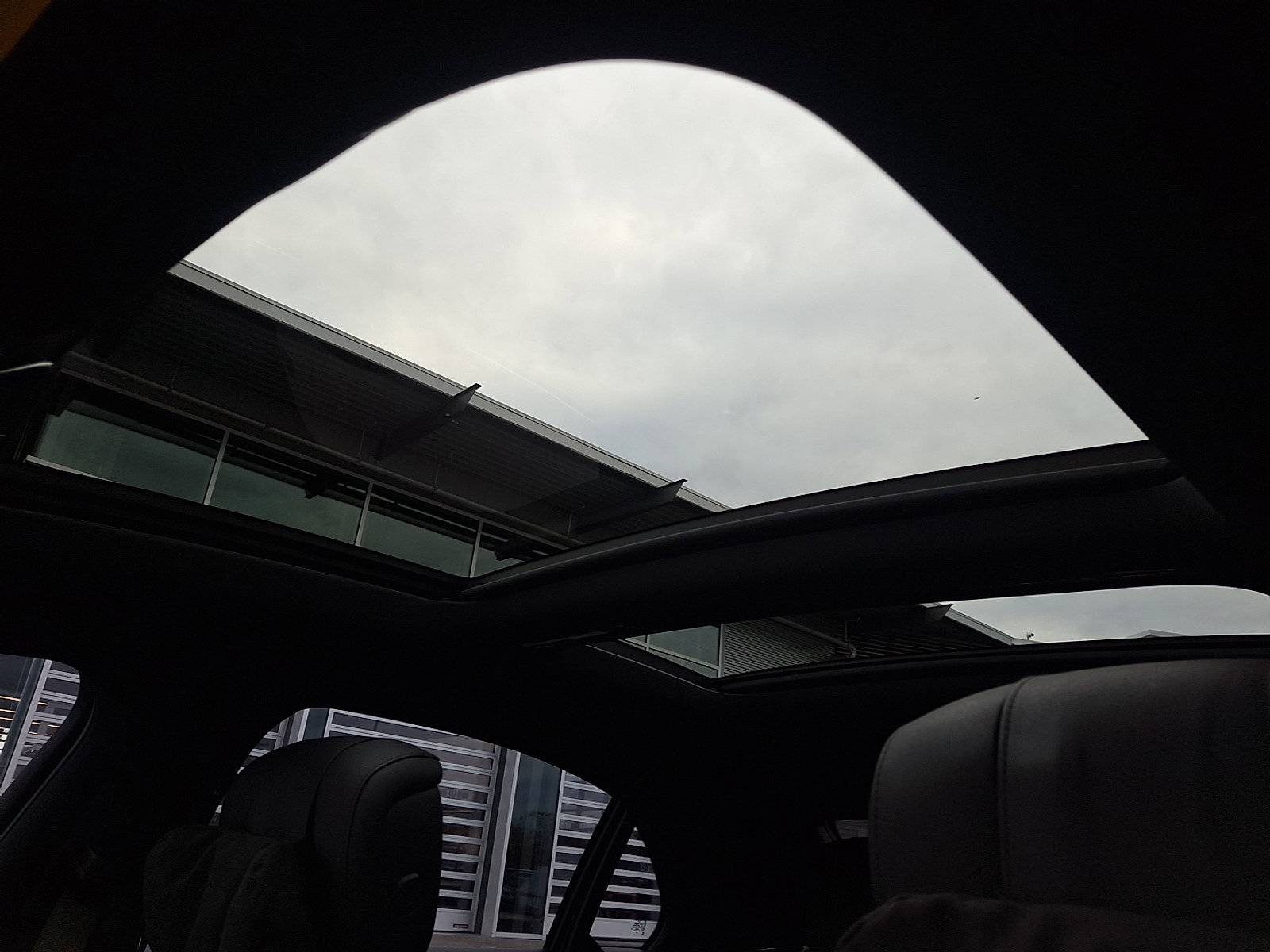 Certified 2022 Mercedes-Benz S 580 4MATIC Sedan image 14