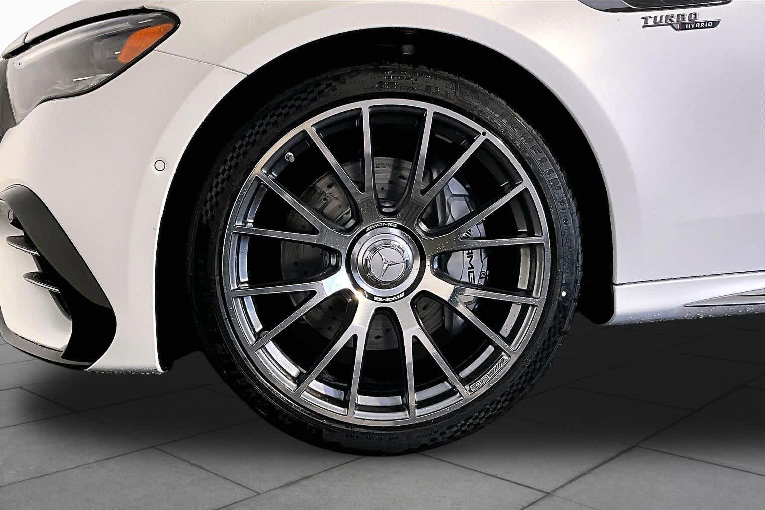 New 2026 Mercedes-Benz E 53 AMG e 4MATIC Wagon image 17