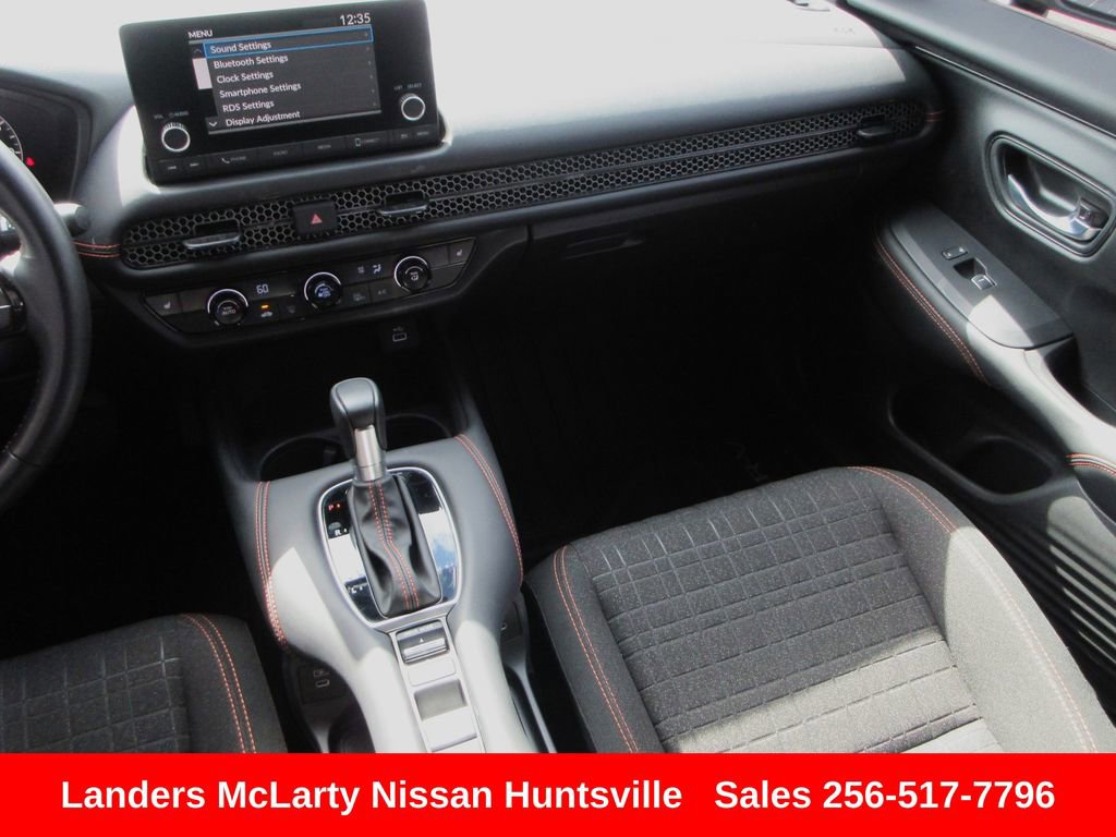 Used 2025 Honda HR-V Sport image 16