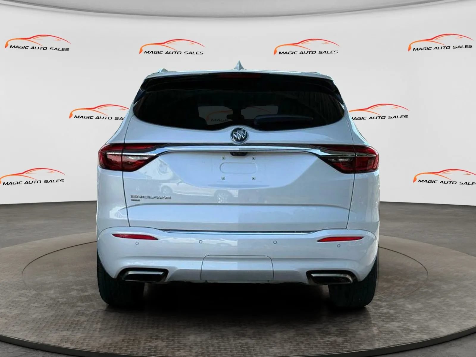 Used 2021 Buick Enclave Avenir w/ Avenir Technology Package AWD/4WD image 8