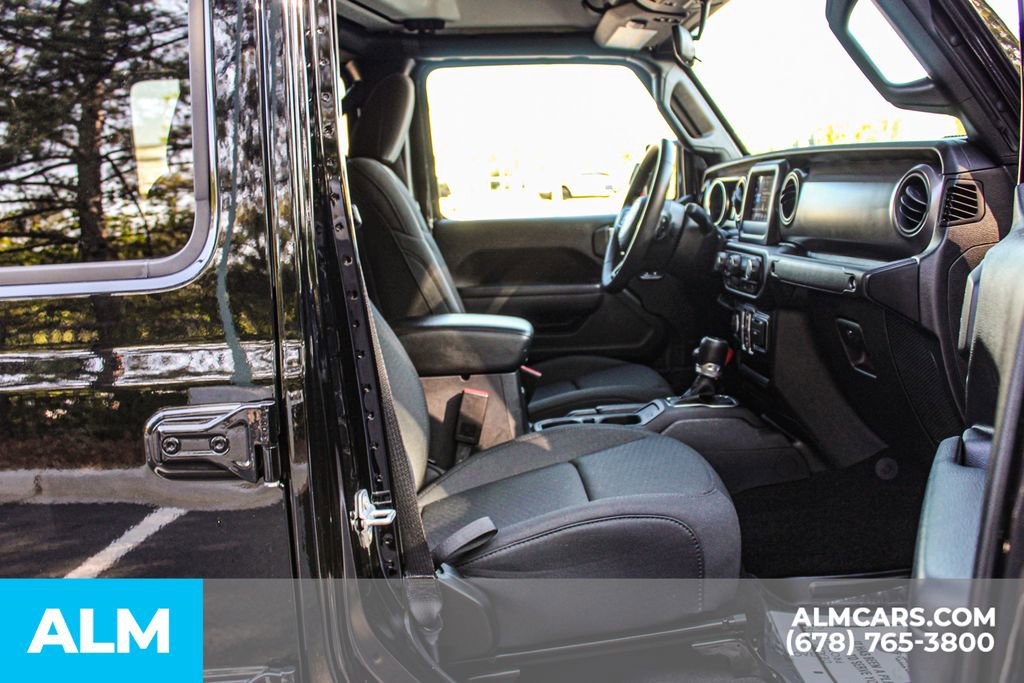 Used 2022 Jeep Gladiator Sport AWD/4WD image 21
