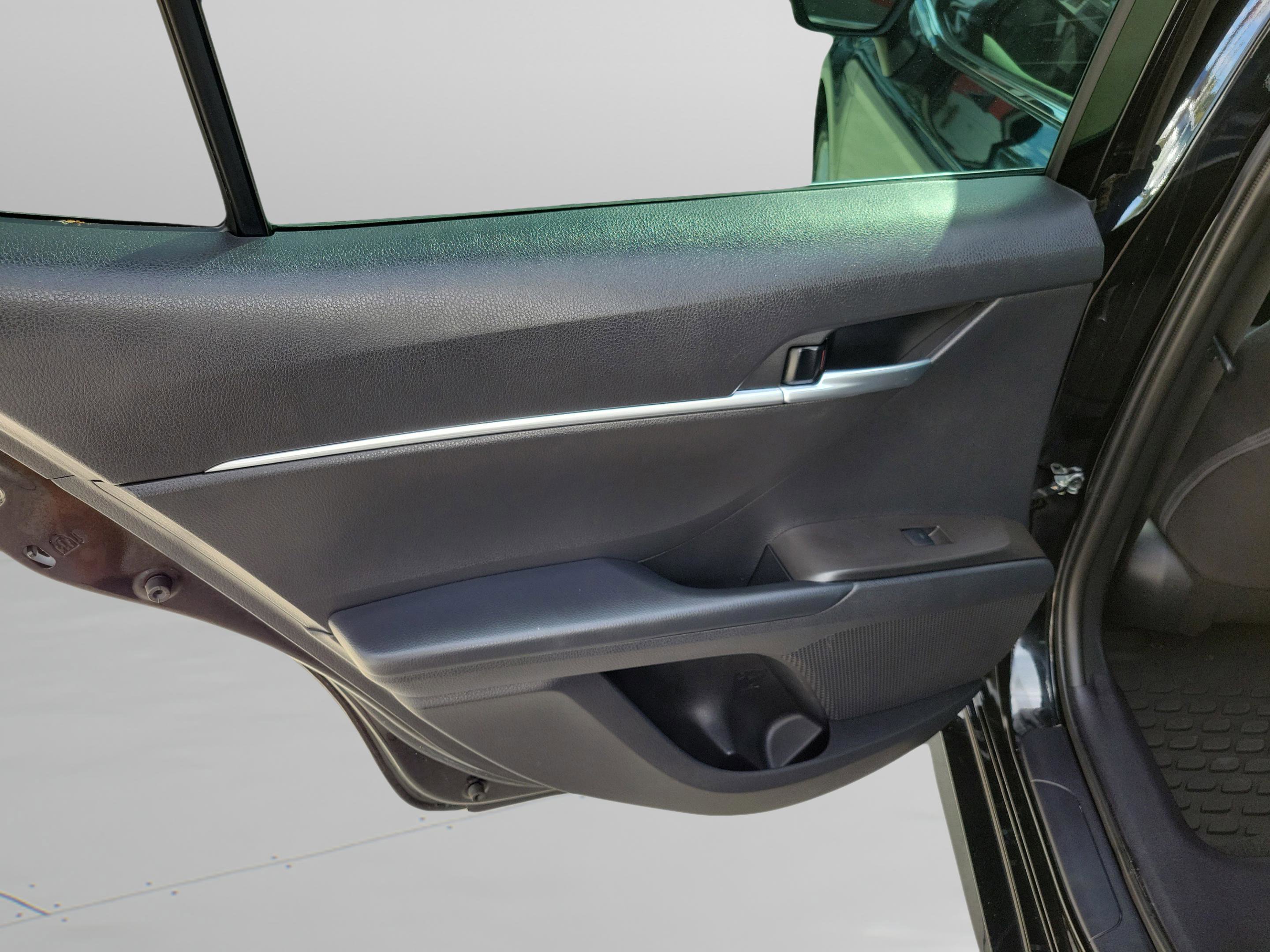 Certified 2023 Toyota Camry LE FWD image 10