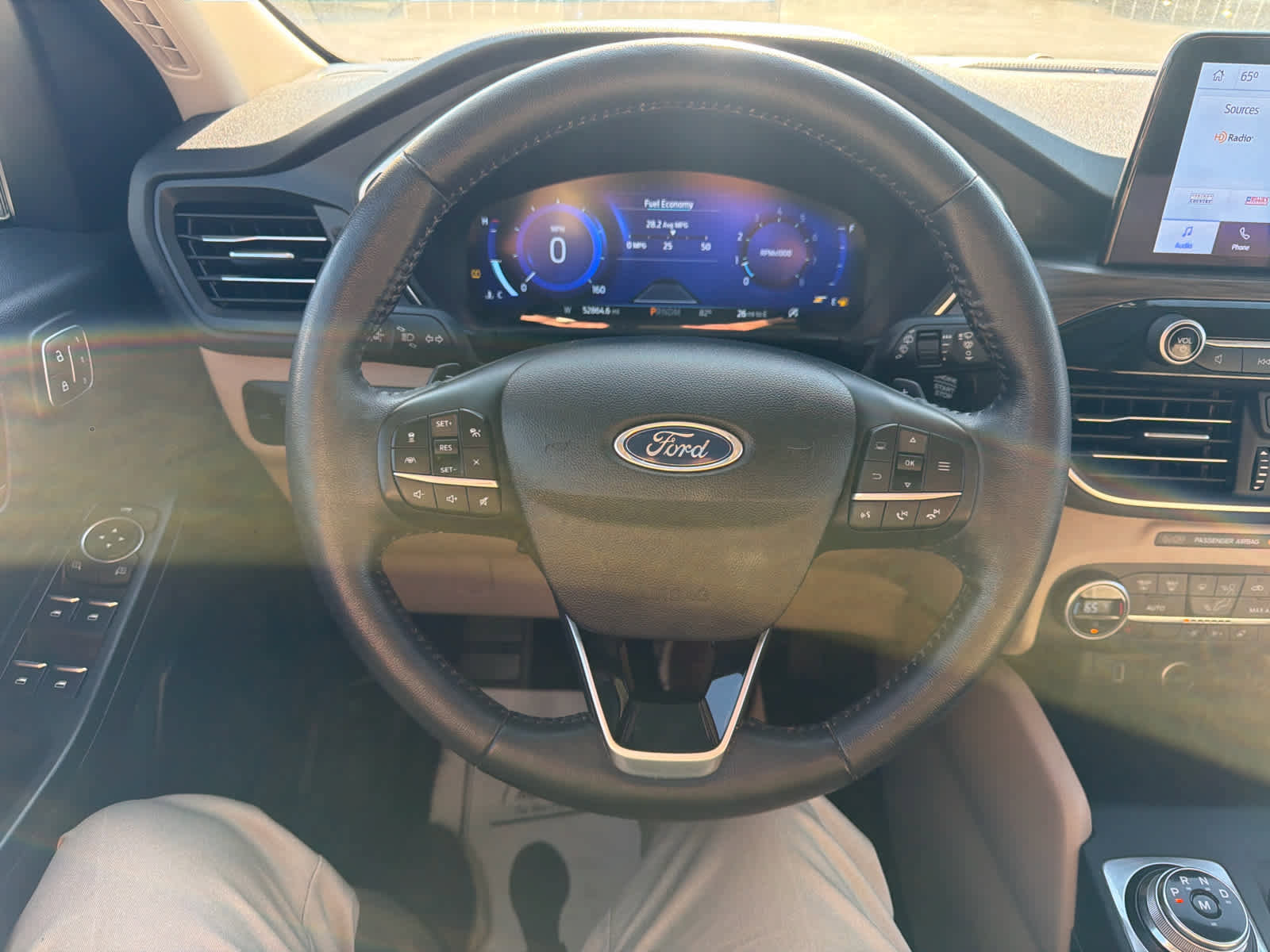 Used 2020 Ford Escape Titanium image 16