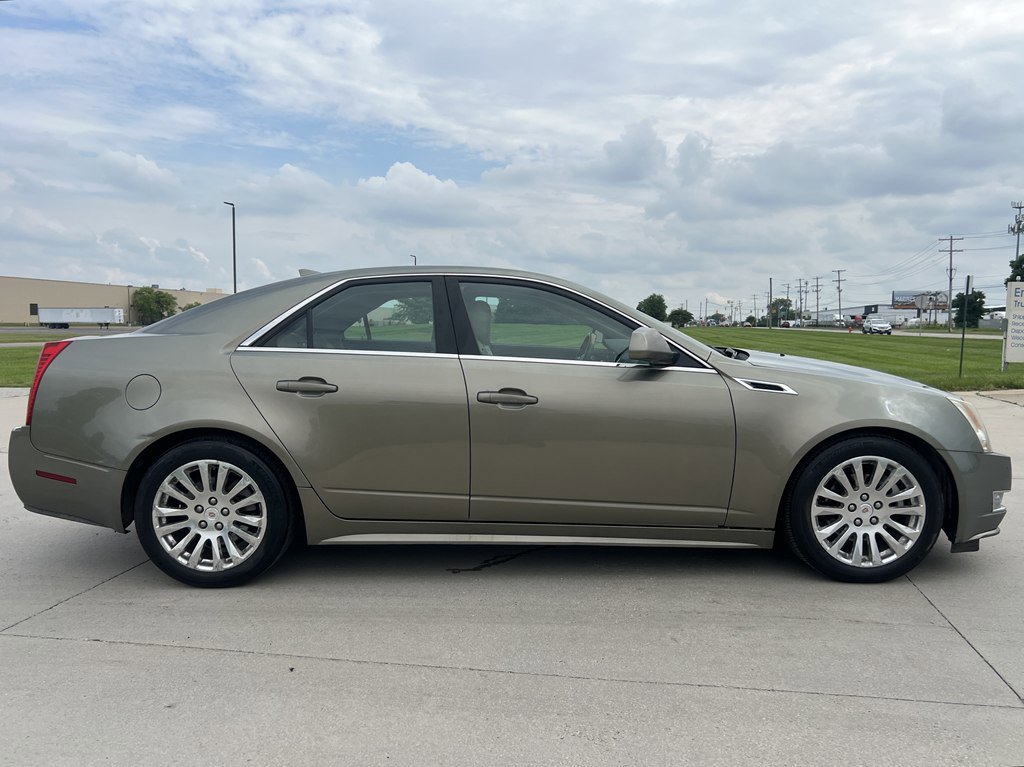 Used 2011 Cadillac CTS Premium image 6