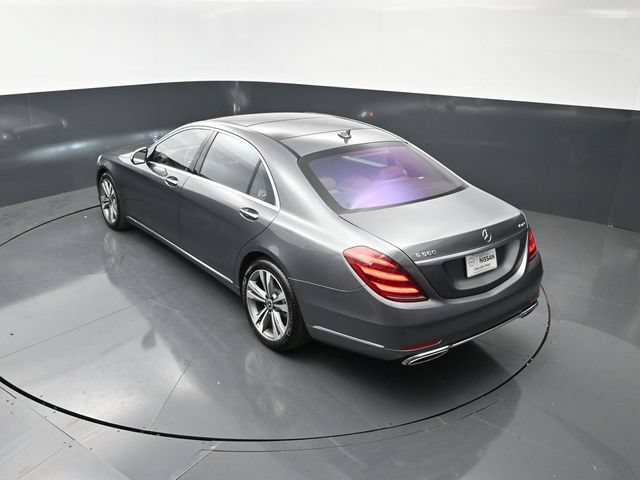 Used 2020 Mercedes-Benz S 560 4MATIC Sedan w/ Premium Package image 15