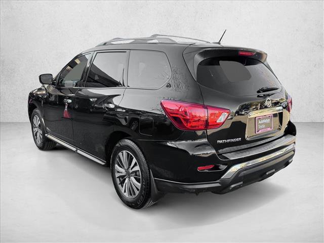 Used 2017 Nissan Pathfinder S video 4