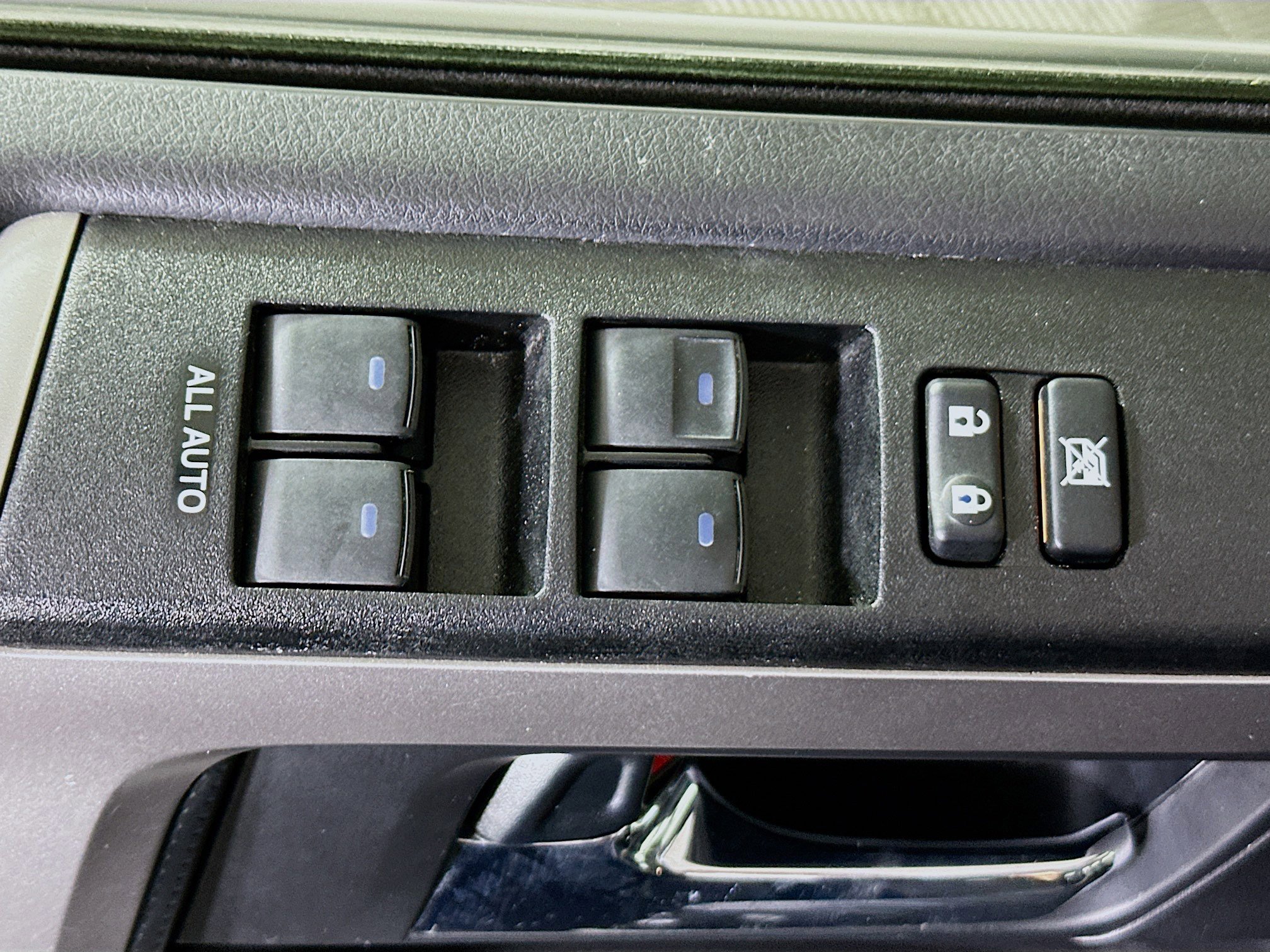Used 2024 Toyota 4Runner SR5 AWD/4WD image 14