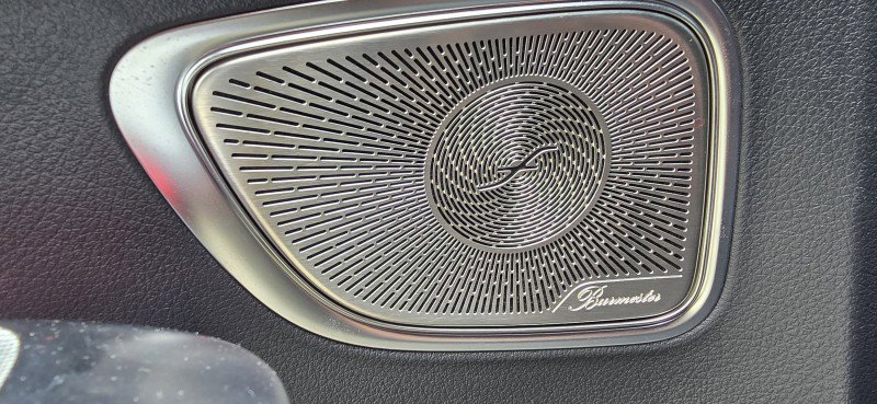 Used 2025 Mercedes-Benz GLC 300 4MATIC image 18