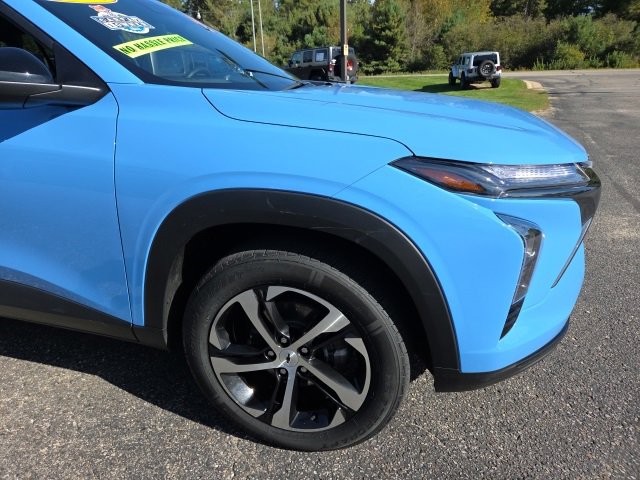 Used 2024 Chevrolet Trax RS w/ Sunroof Package image 25