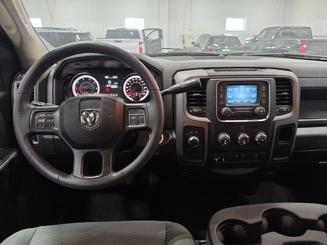 Used 2018 RAM 2500 Tradesman w/ Chrome Appearance Group AWD/4WD image 5