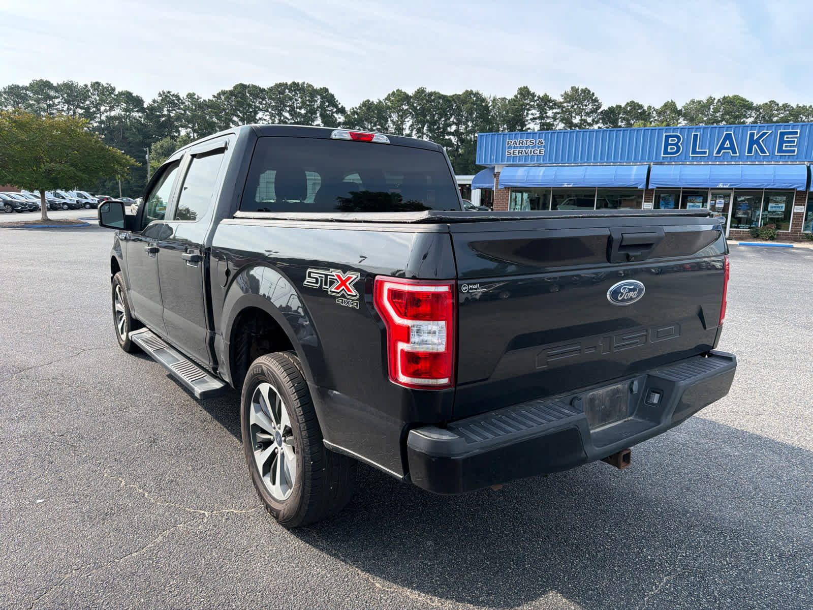 Used 2020 Ford F150 XL w/ Equipment Group 101A Mid AWD/4WD image 5