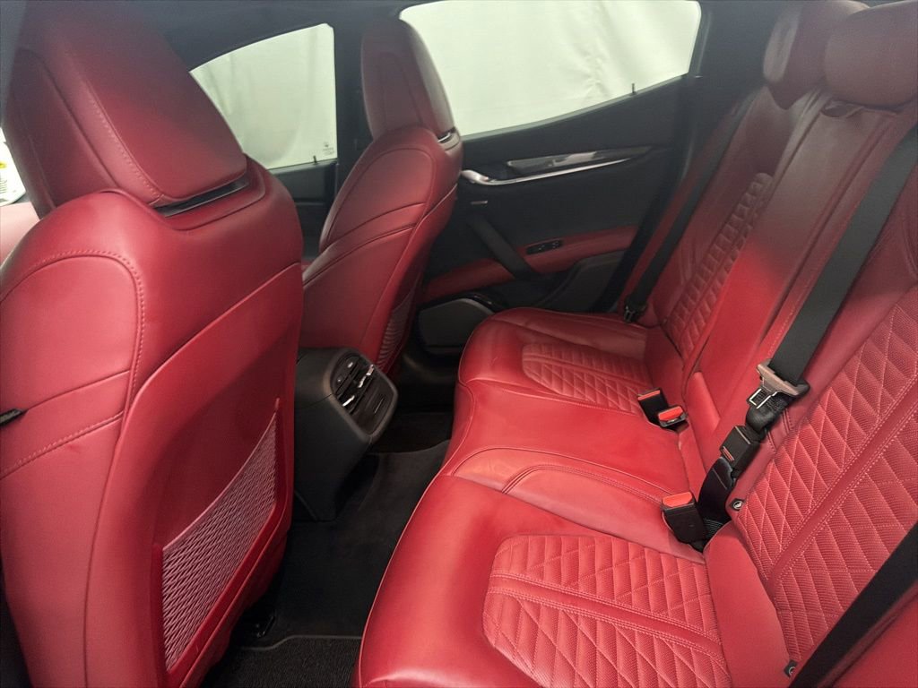 Used 2021 Maserati Ghibli Trofeo image 20