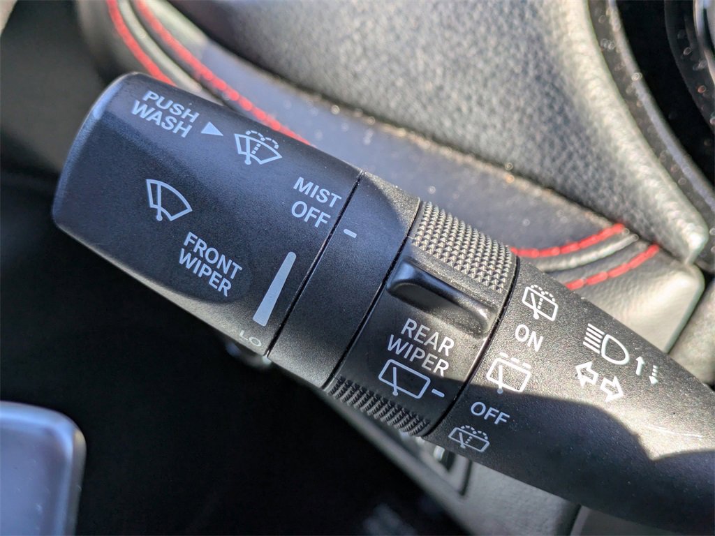 Used 2023 Dodge Durango GT image 31