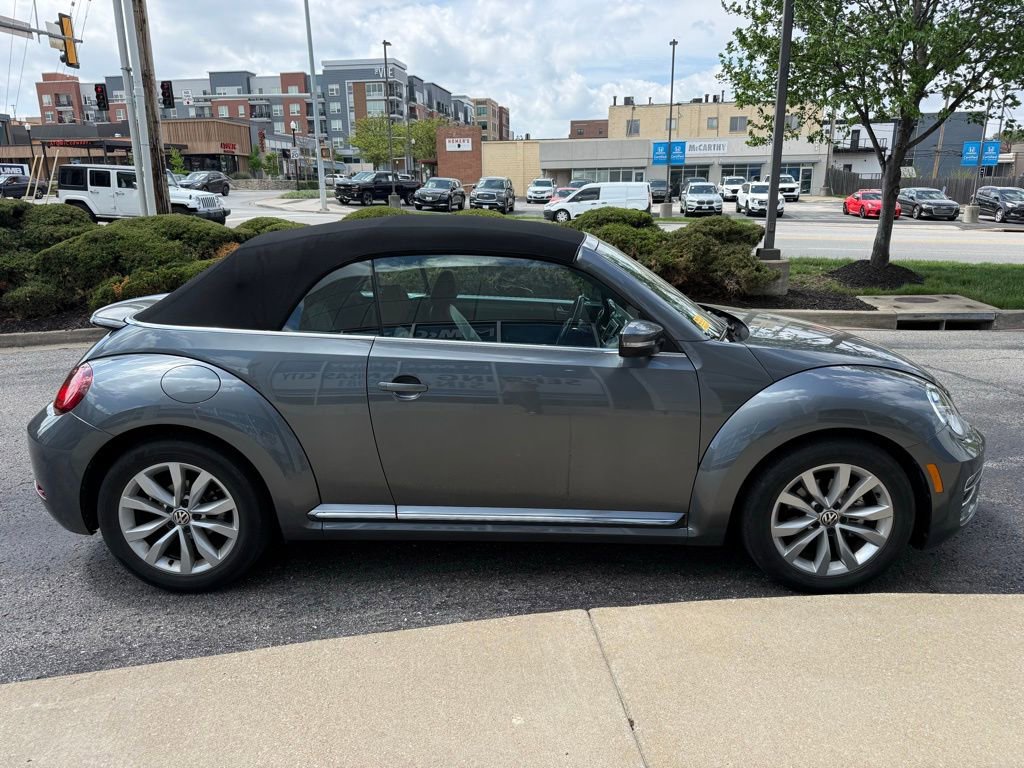 Used 2017 Volkswagen Beetle 1.8T Classic image 4