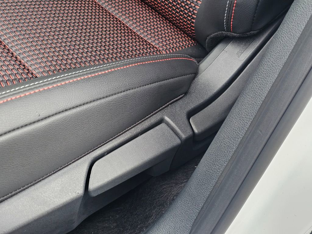 New 2026 Nissan Kicks SR w/ SR Premium Package image 32